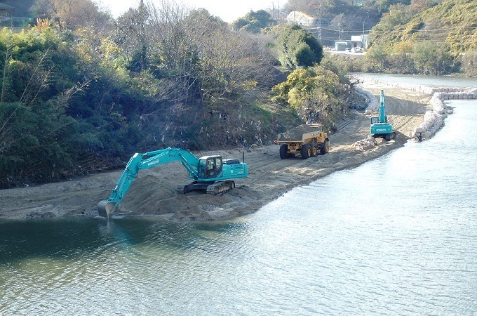 国分市場地区河道掘削